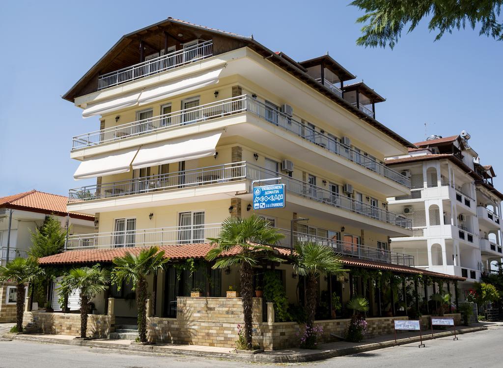 Nepheli Apartments And Studios Паралия-Катерини Экстерьер фото